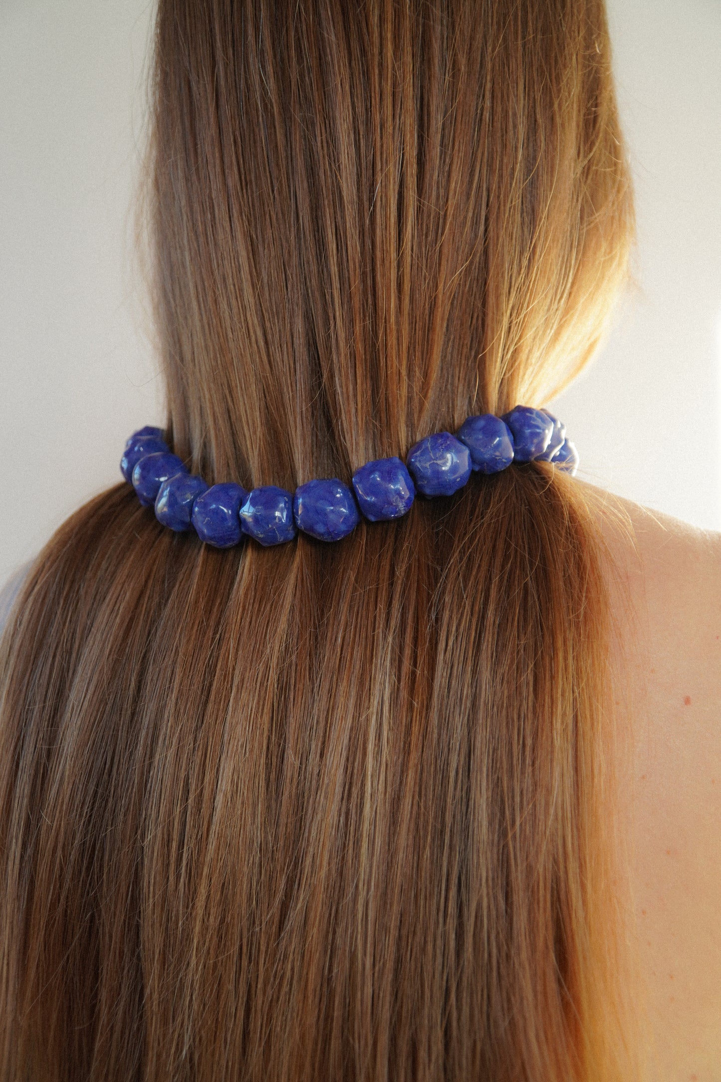 Madre Collar Azul Porcelana