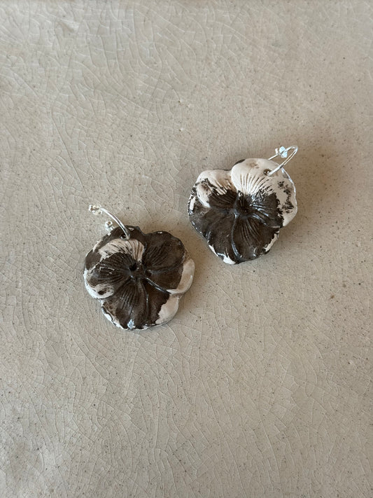 Pendientes Flor Grande B&W